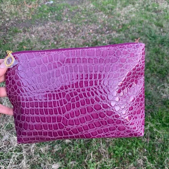 Estee Lauder Makeup Bag Wristlet - Picture 2 of 7